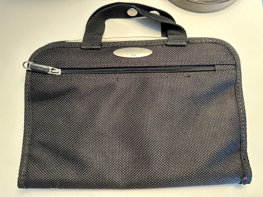 Samsonite Hanging Toiletry Travel Bag 11” X 8” Black Nylon